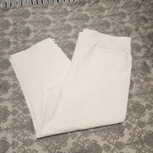 Allison Daley Pants - Allison Daley Pants Size 18 White Capri Side Slit